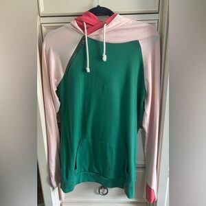 🛍️Stylish Green and Pink Hoodie Size S(Gently Used)